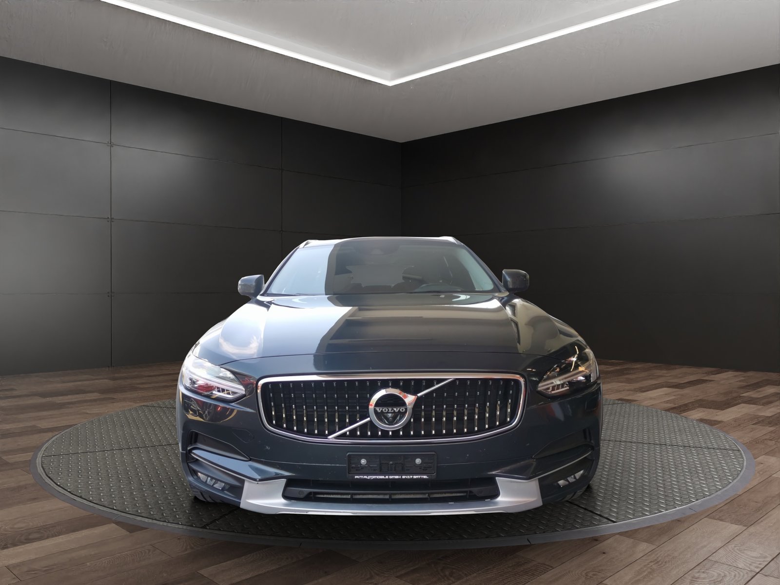 VOLVO V90 Cross Country D5 AWD Geartronic Powerpulse, Diesel, Occasion / Utilisé, Automatique - 3