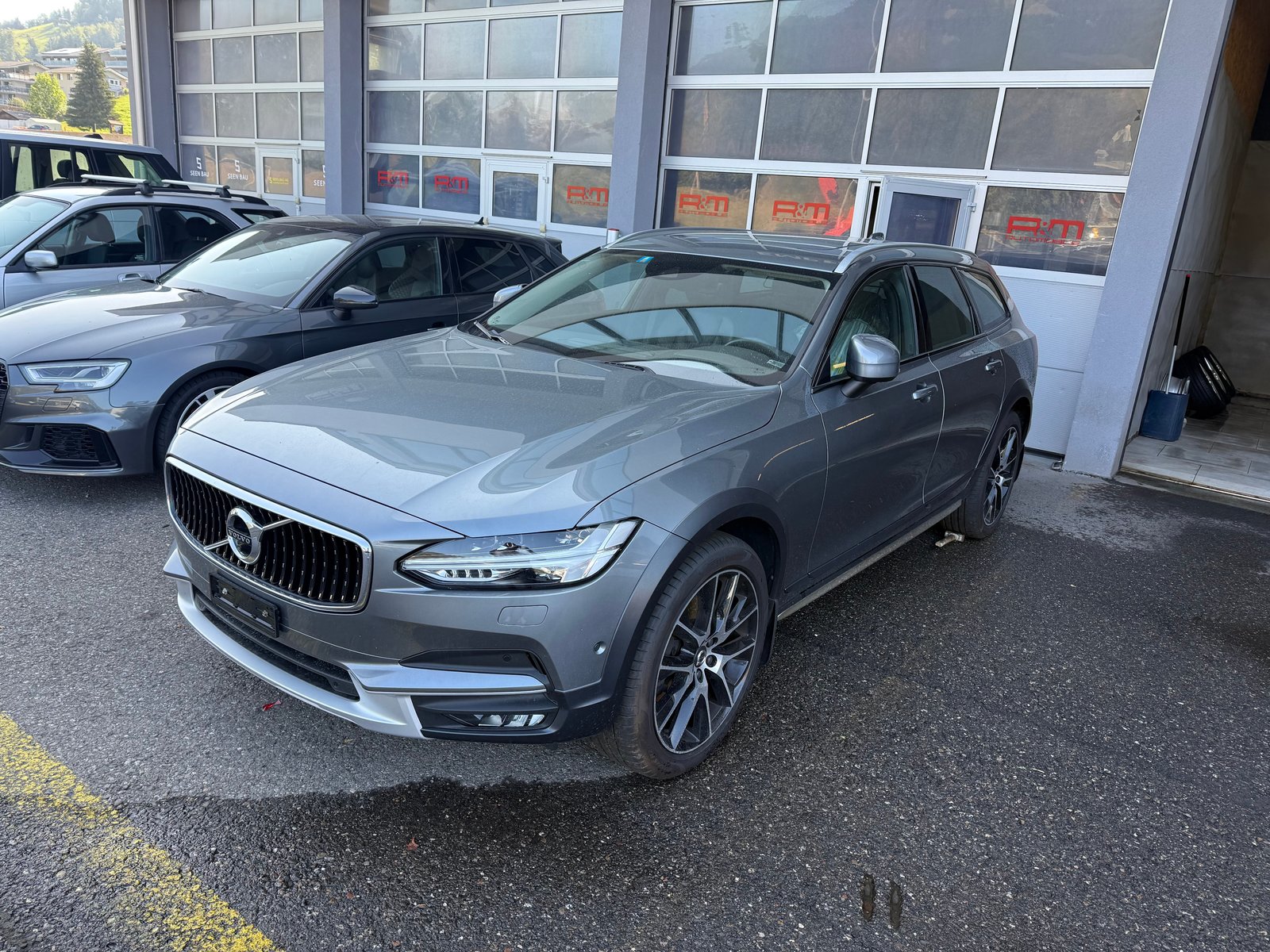 VOLVO V90 Cross Country D5 Pro AWD Geartronic Powerpulse
