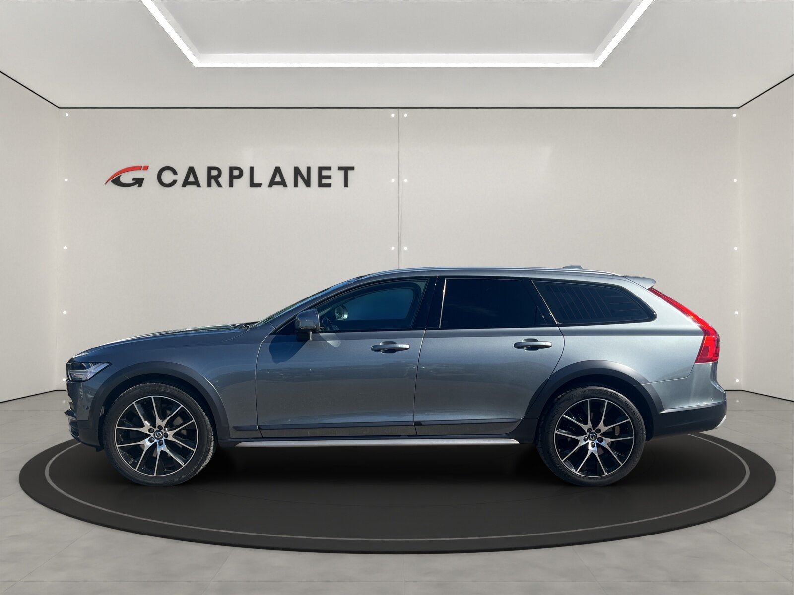 VOLVO V90 Cross Country 2.0 D5 Pro AWD, Diesel, Occasion / Utilisé, Automatique - 2
