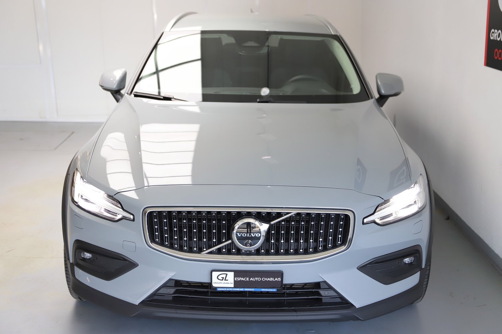 VOLVO Volvo V60 Cross Country 2.0 B4 Core AWD, Benzina, Occasioni / Usate, Automatico - 5