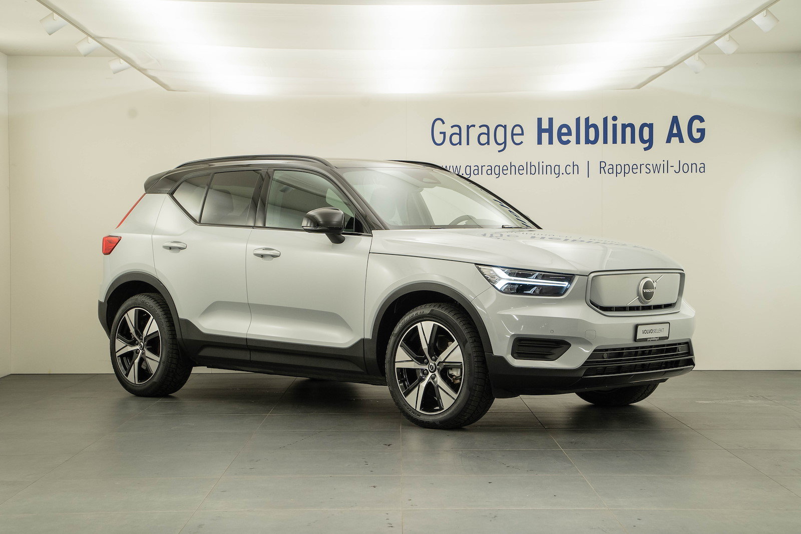 VOLVO XC40 P6 Core