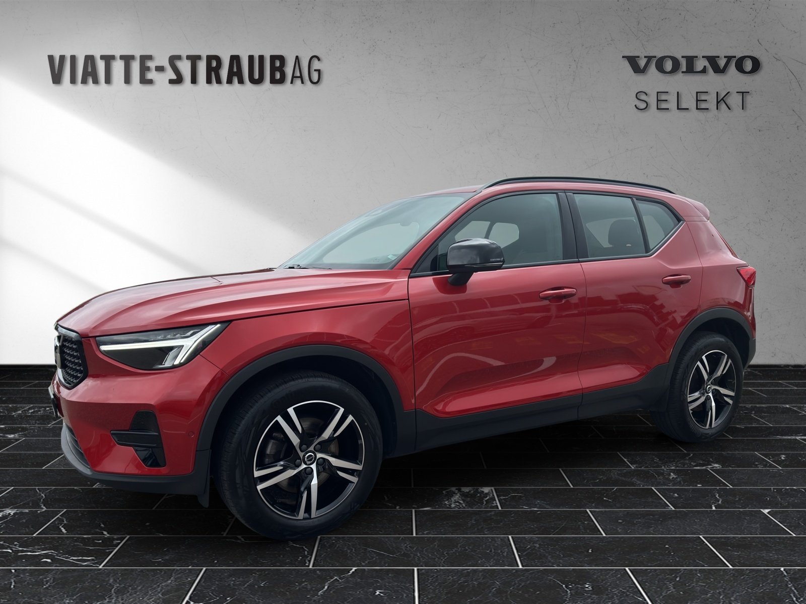 VOLVO XC40 2.0 B4 MH Plus Dark AWD