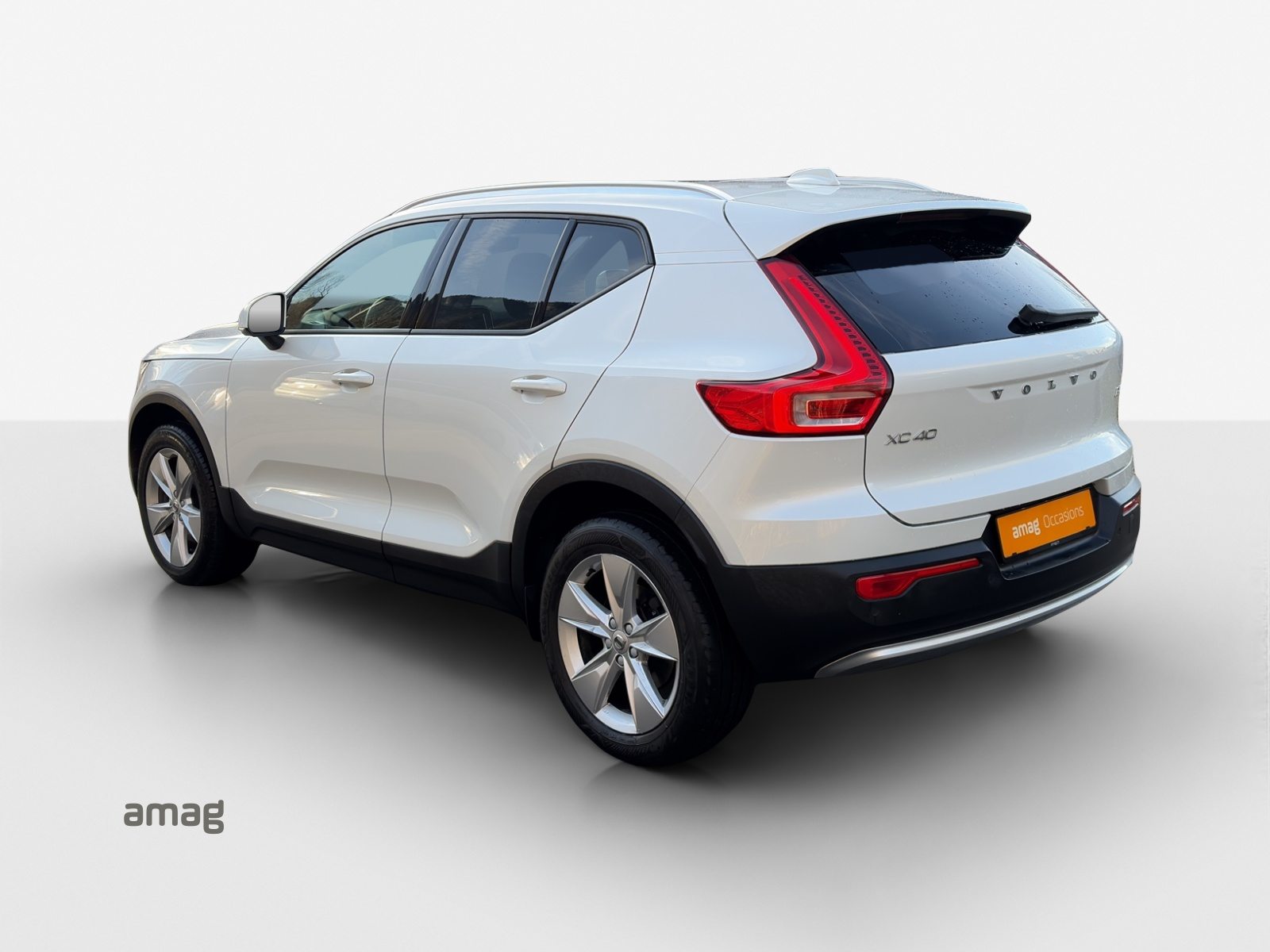 VOLVO XC40 B4 AWD Core, Essence, Occasion / Utilisé, Automatique - 3