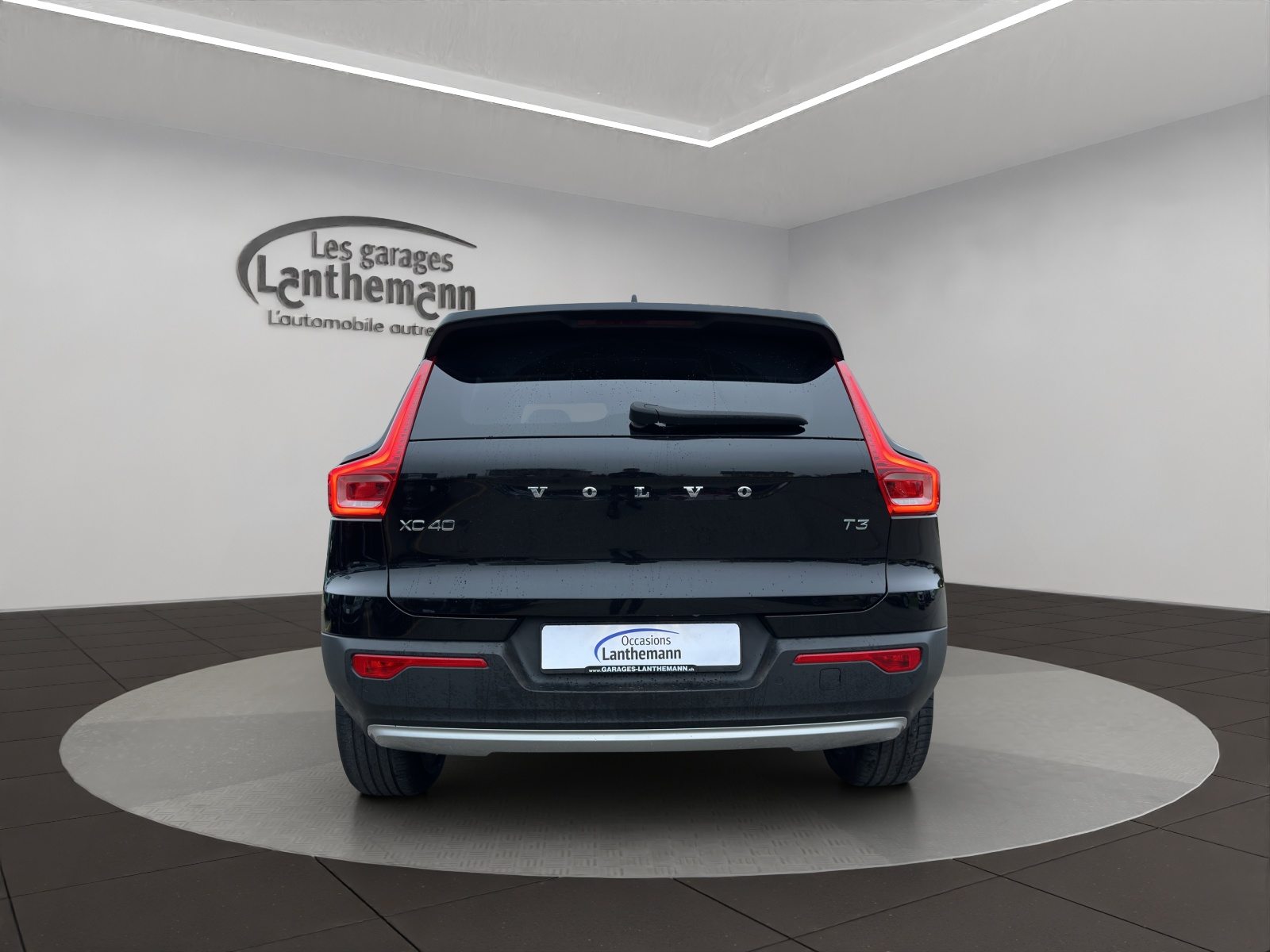 VOLVO XC40 T3 XCITE, Benzin, Occasion / Gebraucht, Automatik - 4