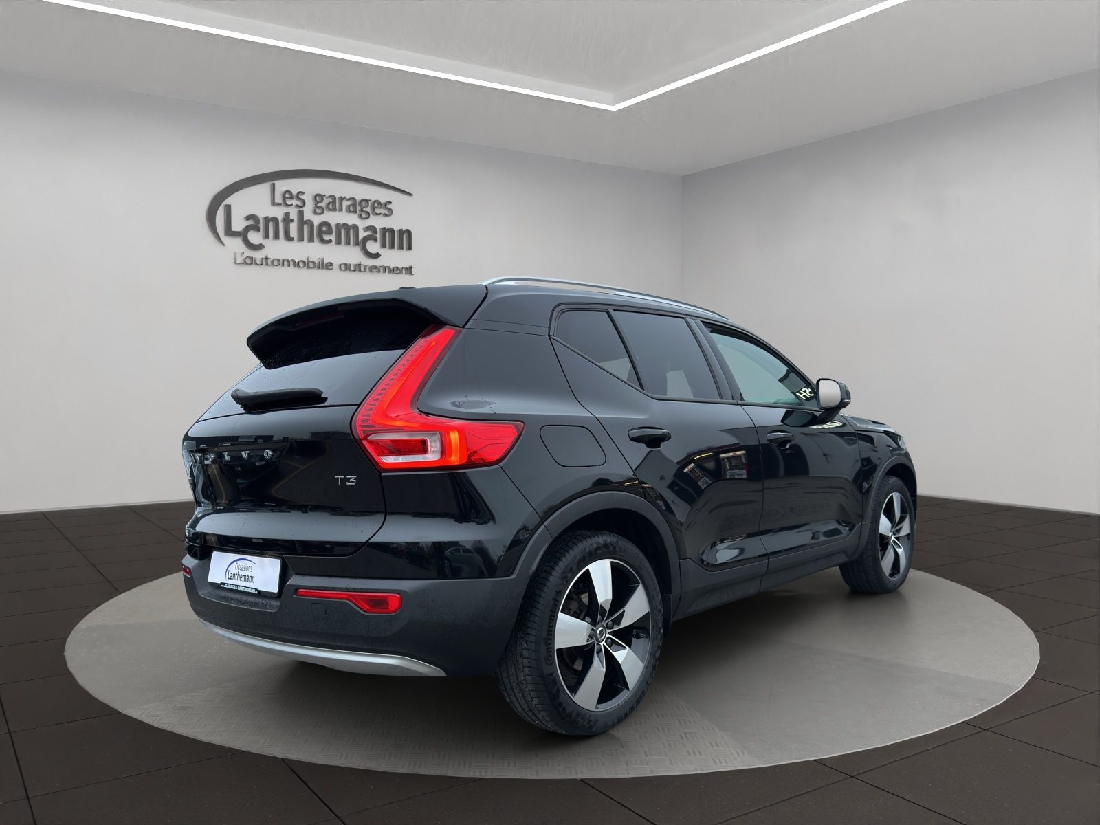 VOLVO XC40 T3 XCITE, Benzin, Occasion / Gebraucht, Automatik - 5