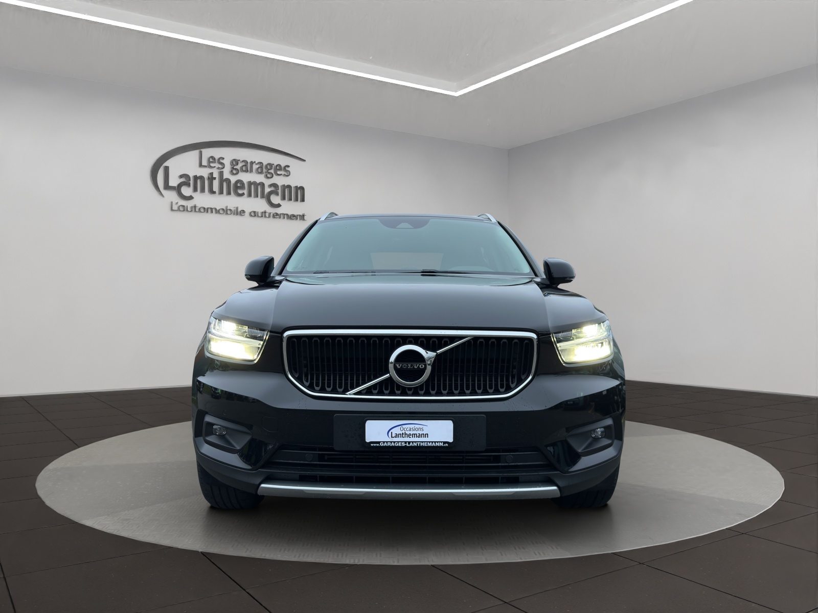 VOLVO XC40 T3 XCITE, Benzin, Occasion / Gebraucht, Automatik - 7