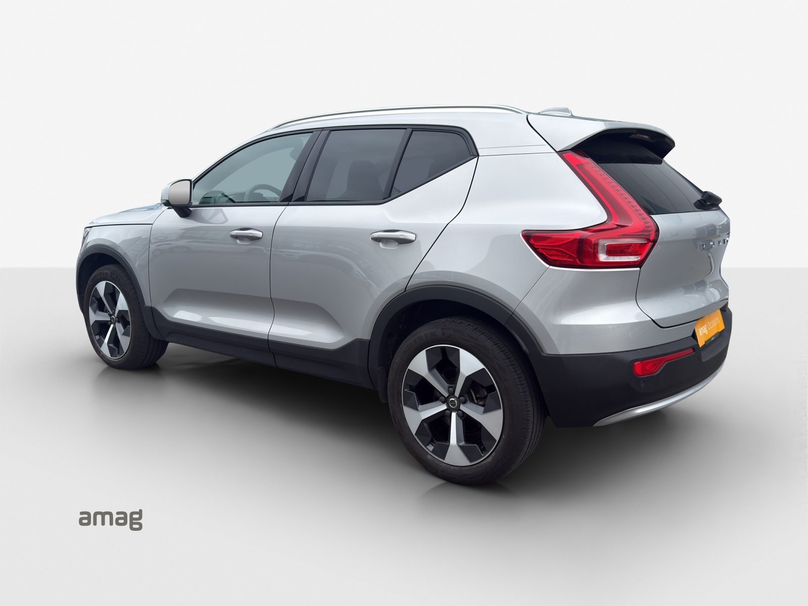 VOLVO XC40 T2 Core Geartronic, Petrol, Second hand / Used, Automatic - 3