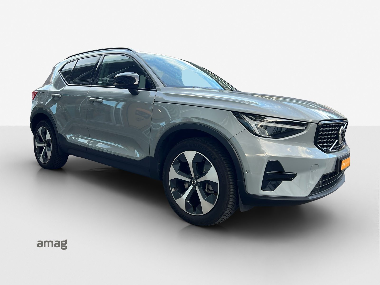 VOLVO XC40 B3 MHD Plus Dark, Essence, Occasion / Utilisé, Automatique - 6