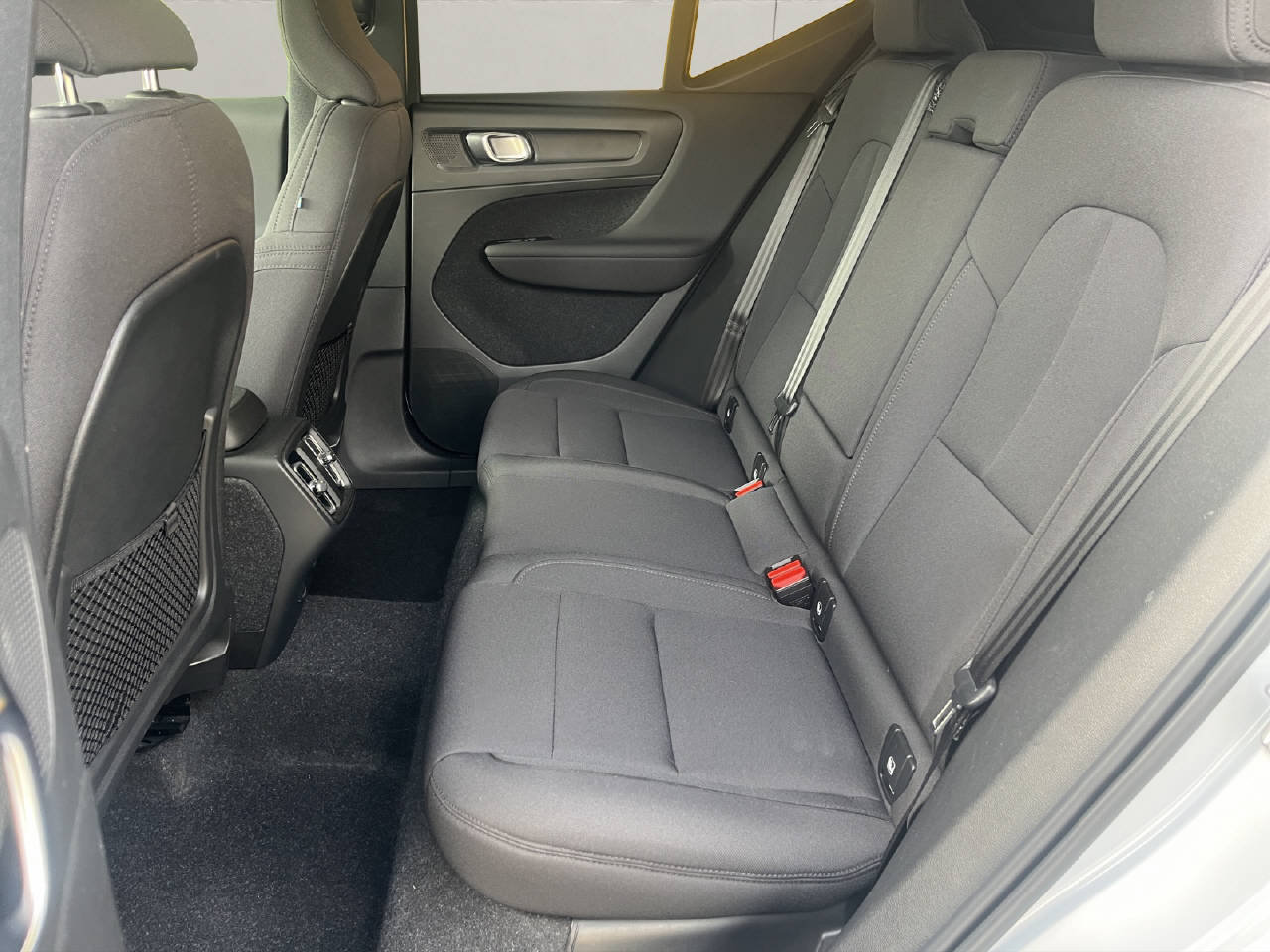 VOLVO XC40 1.5 T3 Momentum, Essence, Occasion / Utilisé, Automatique - 4