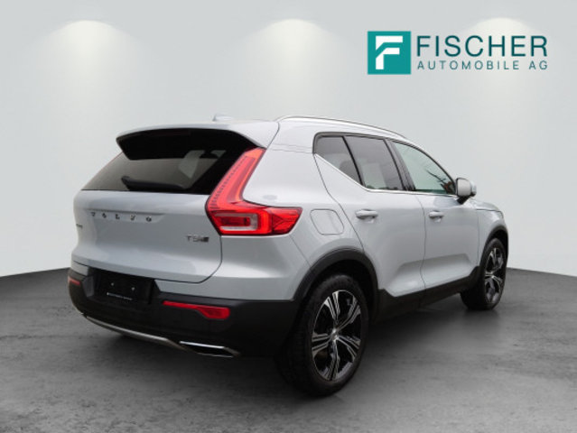 VOLVO XC40 T5 TwE Inscription, Plug-in-Hybrid Benzina/Elettrica, Occasioni / Usate, Automatico - 2