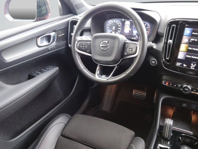 VOLVO XC40 T4 AWD R-Design, Benzin, Occasion / Gebraucht, Automatik - 5
