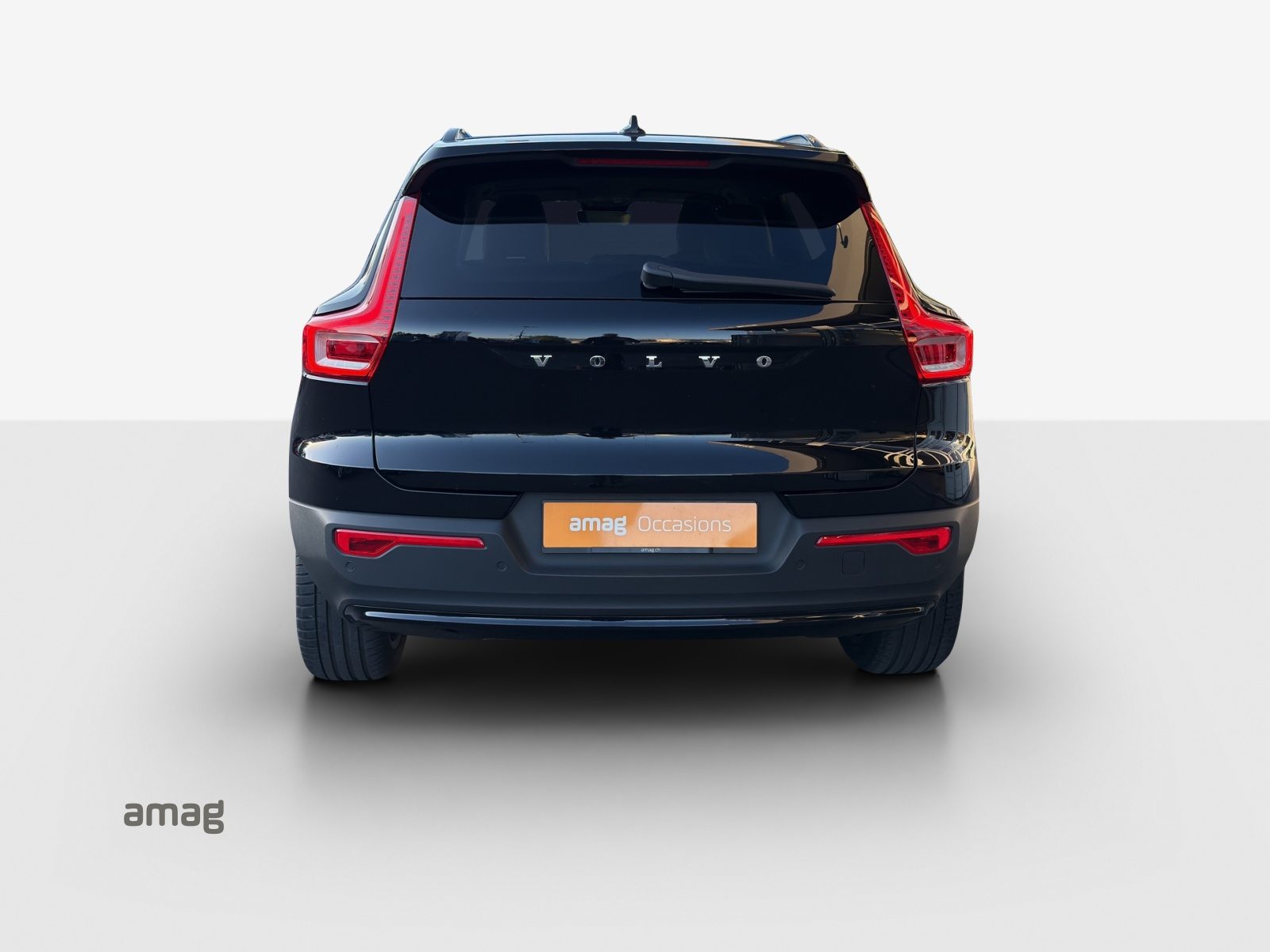 VOLVO XC40 B5 AWD Plus Dark, Essence, Occasion / Utilisé, Automatique - 4