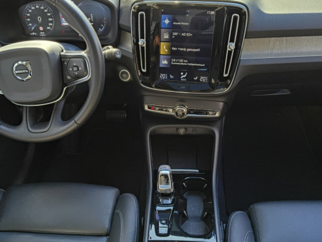VOLVO XC40 T5 TwE Inscription, Occasion / Gebraucht, Automatik - 6