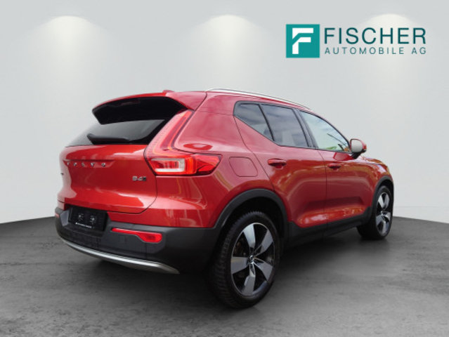 VOLVO XC40 B4 B AWD Momentum, Occasion / Gebraucht, Automatik - 2