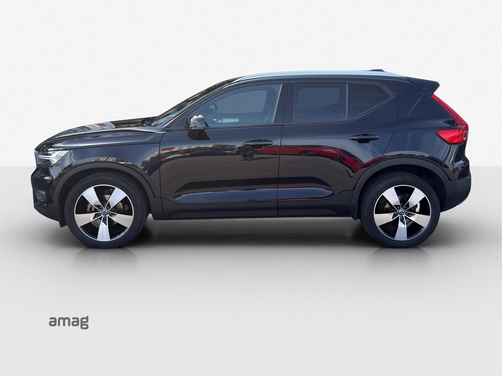 VOLVO XC40 T2 Momentum, Benzina, Occasioni / Usate, Manuale - 2