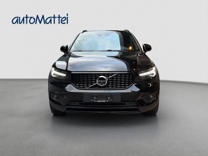 VOLVO XC40 B4 B AWD R-Design, Petrol, Second hand / Used, Automatic