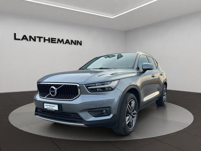 VOLVO XC40 T3 Momentum, Essence, Occasion / Utilisé, Manuelle
