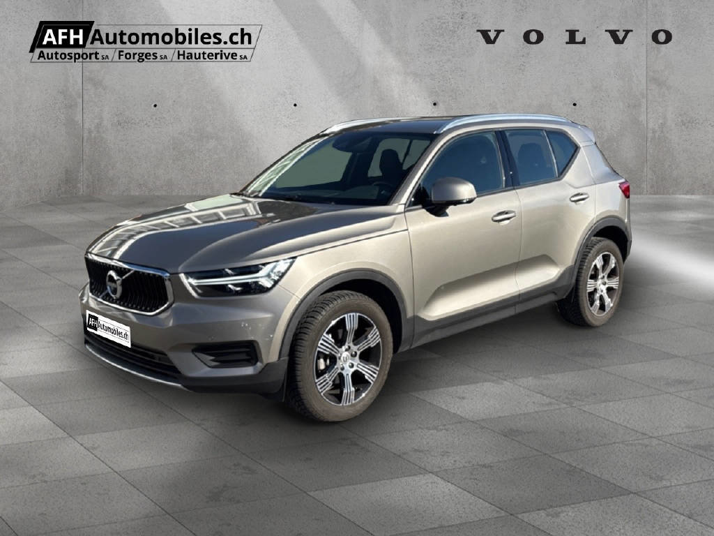 VOLVO XC40 T3 Momentum