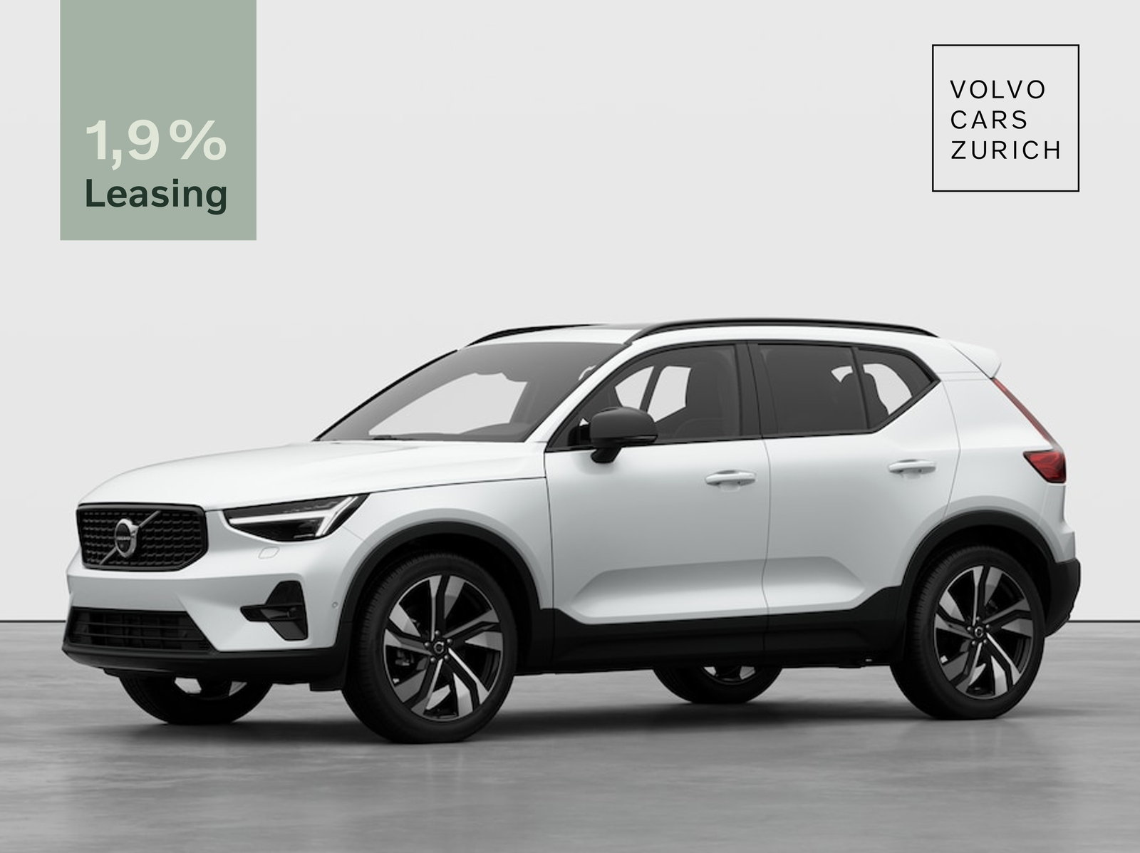 VOLVO XC40 2.0 B3 MH Plus Dark