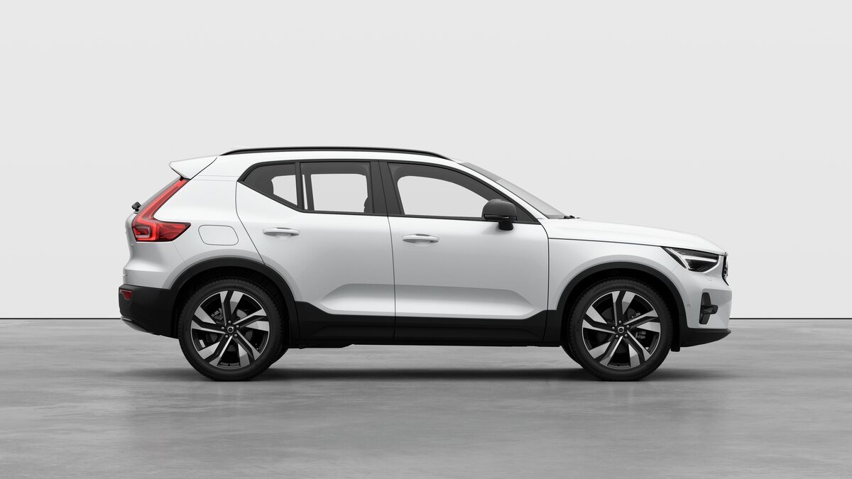 VOLVO XC40 2.0 B3 MH Plus Dark, Hybride Leggero Benzina/Elettrica, Auto nuove, Automatico - 4