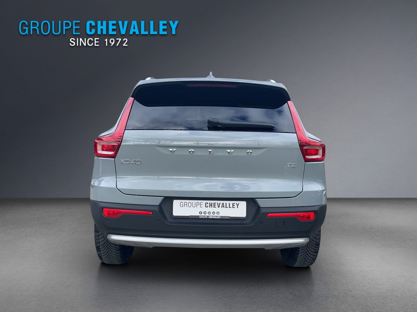 VOLVO XC40 B3 Benzin Mild Hybrid Xcite DCT, Hybride Leggero Benzina/Elettrica, Auto nuove, Automatico - 4