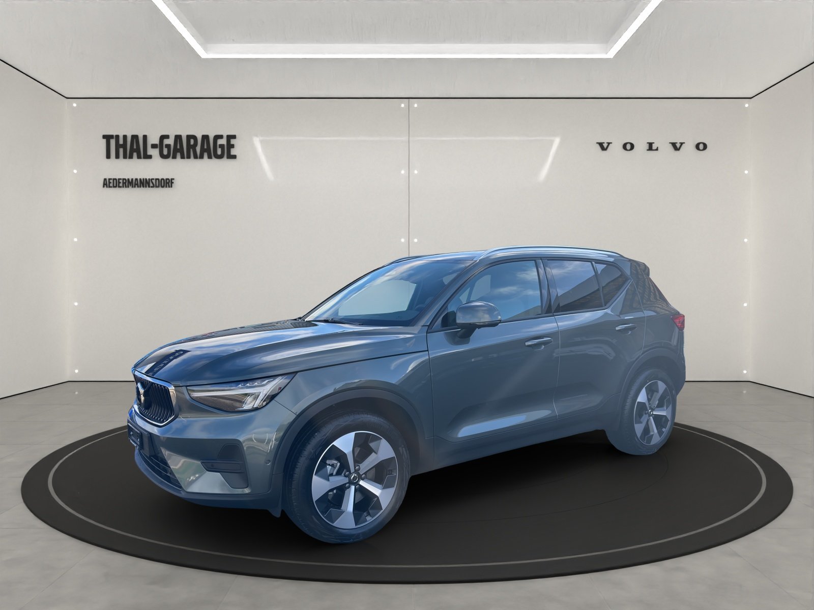 VOLVO XC40 2.0 B3 MH XCITE