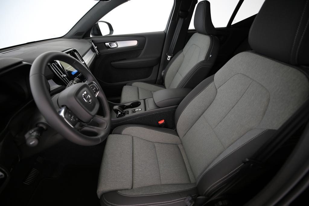 VOLVO XC40 2.0 B3 MH XCITE, Hybride Léger Essence/Électricité, Voiture nouvelle, Automatique - 5