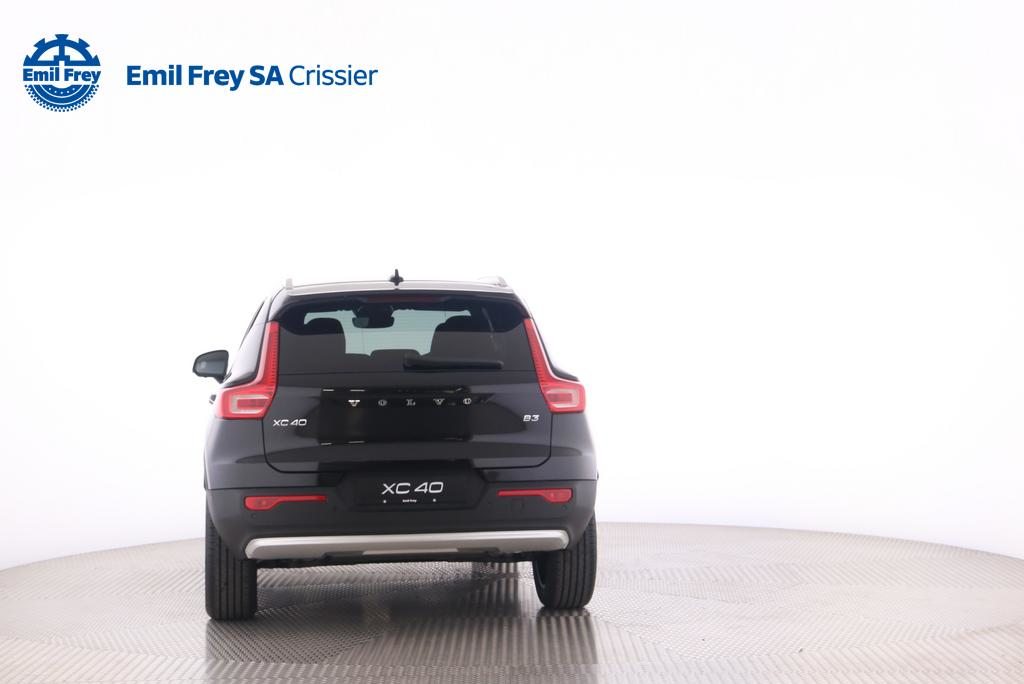 VOLVO XC40 2.0 B3 MH XCITE, Hybride Léger Essence/Électricité, Voiture nouvelle, Automatique - 4