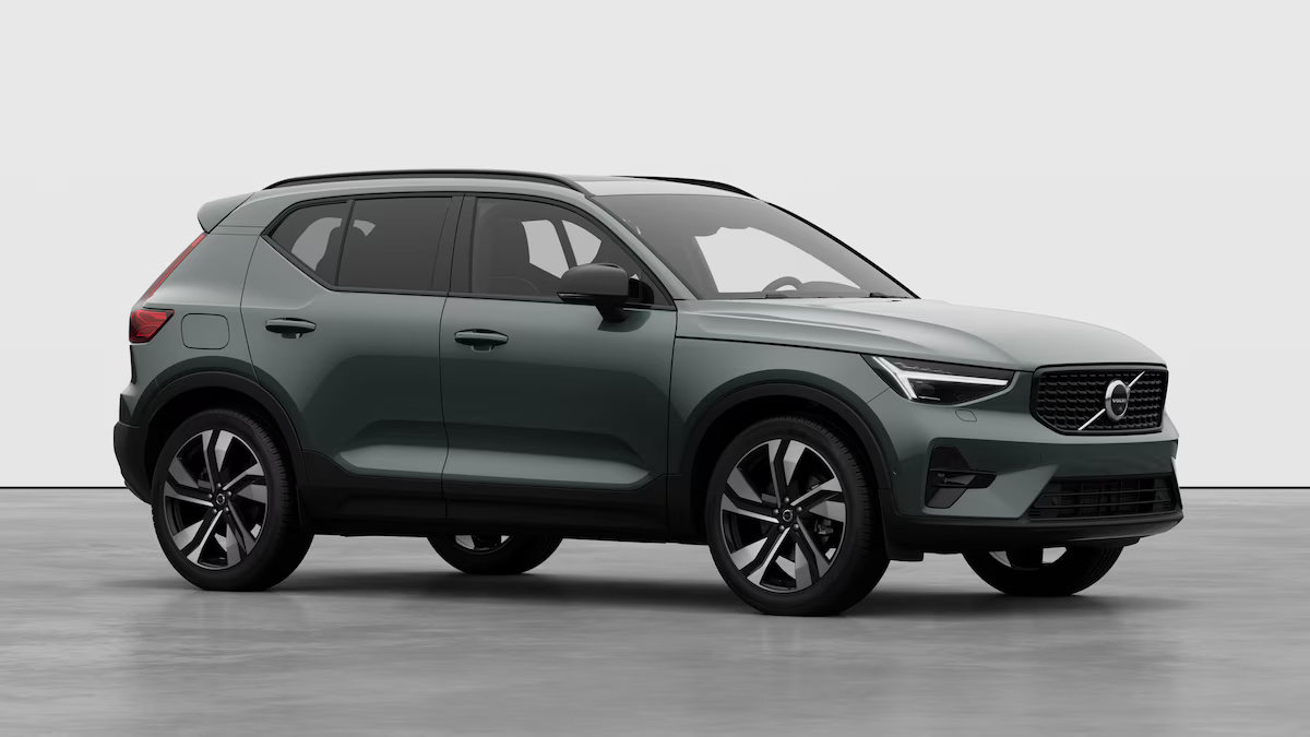 VOLVO XC40 2.0 B4 MH Ultra Dark, Mild-Hybrid Petrol/Electric, New car, Automatic - 3