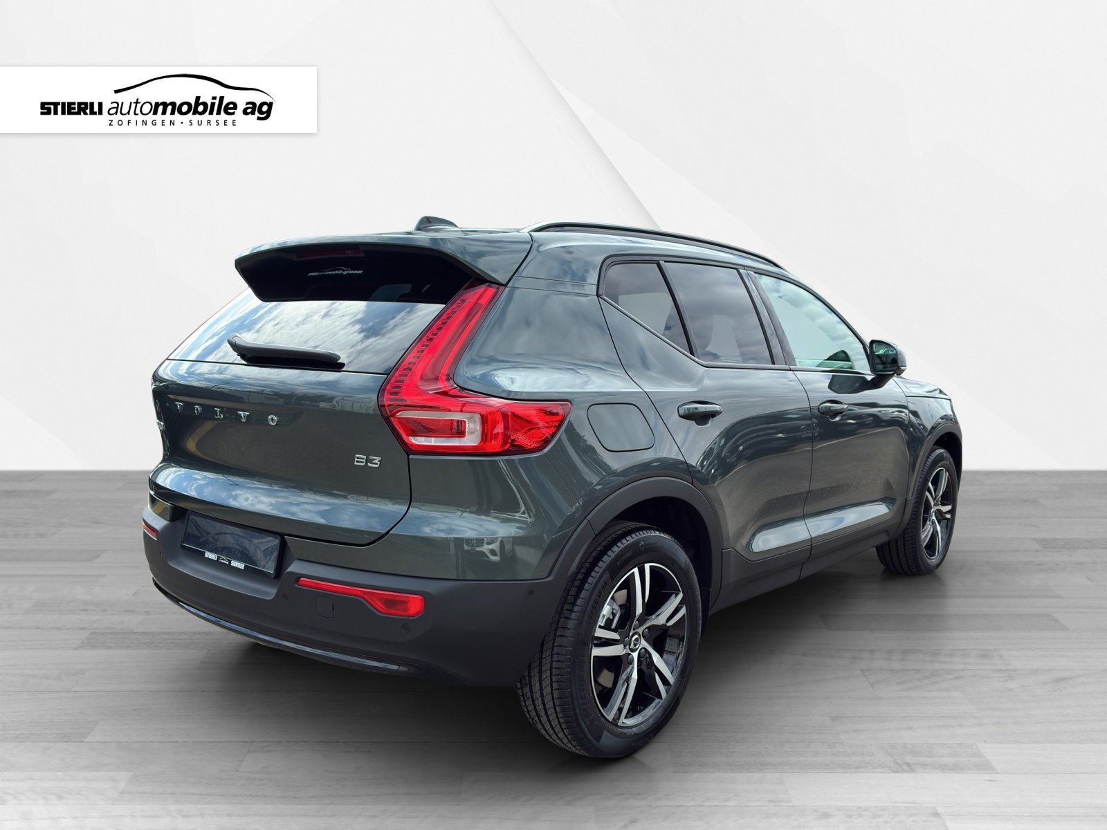 VOLVO XC40 2.0 B3 MH Plus Dark, Hybride Léger Essence/Électricité, Voiture nouvelle, Automatique - 5