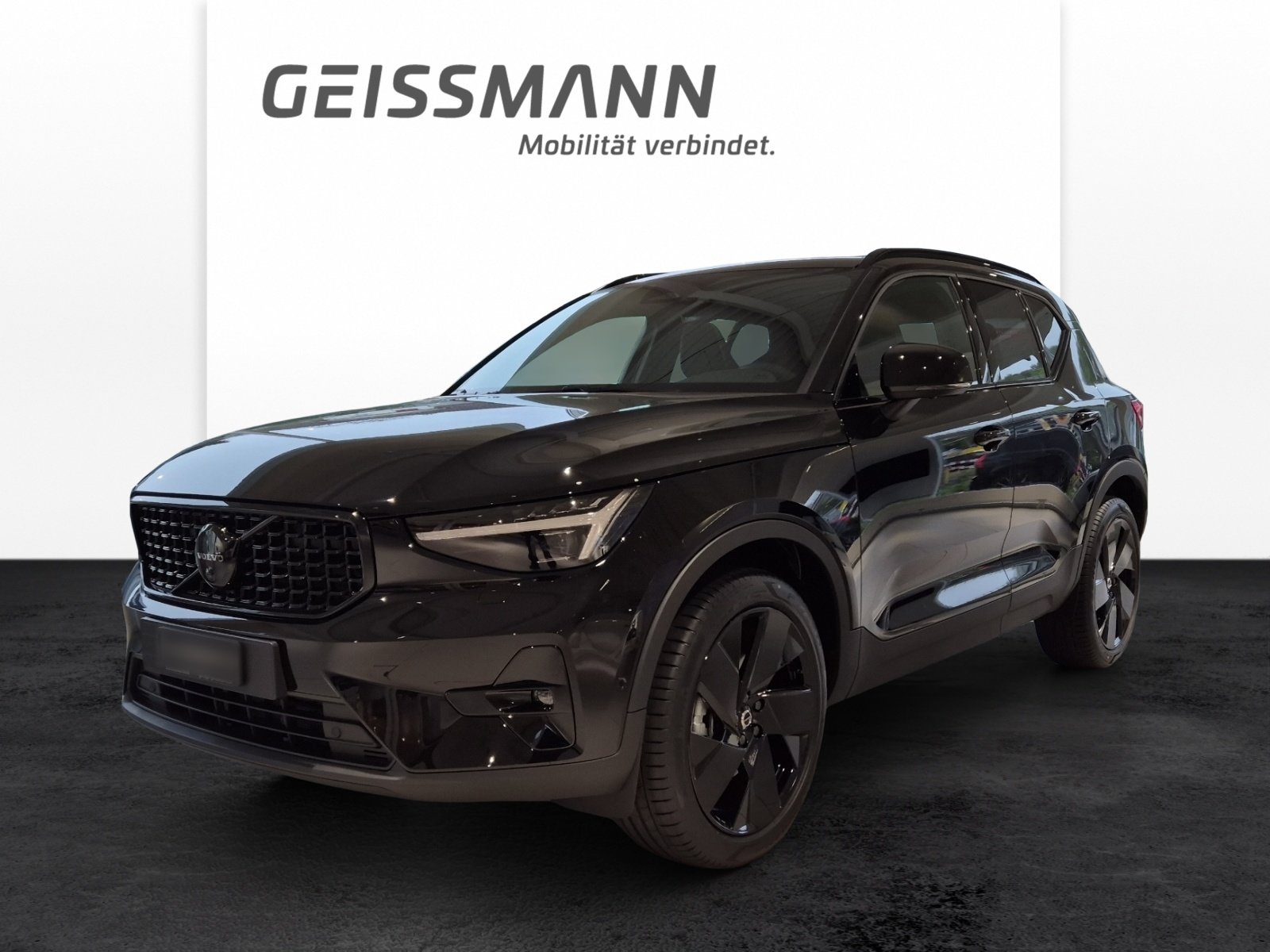 VOLVO XC40 2.0 B4 MH Black Edition