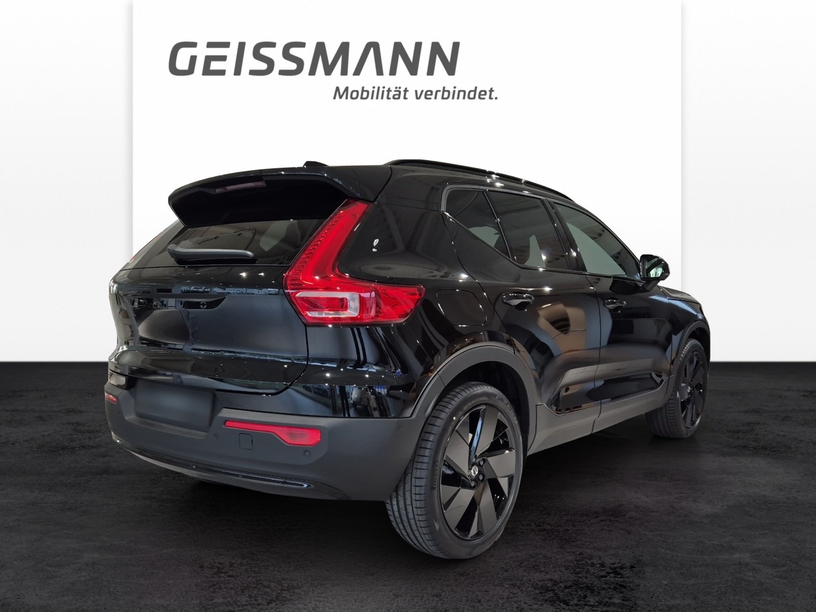 VOLVO XC40 2.0 B4 MH Black Edition, Mild-Hybrid Benzin/Elektro, Neuwagen, Automatik - 7