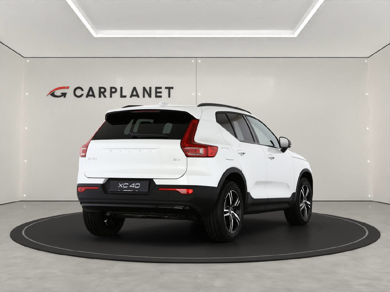 VOLVO XC40 2.0 B3 MH Plus Dark, Mild-Hybrid Benzin/Elektro, Neuwagen, Automatik - 3