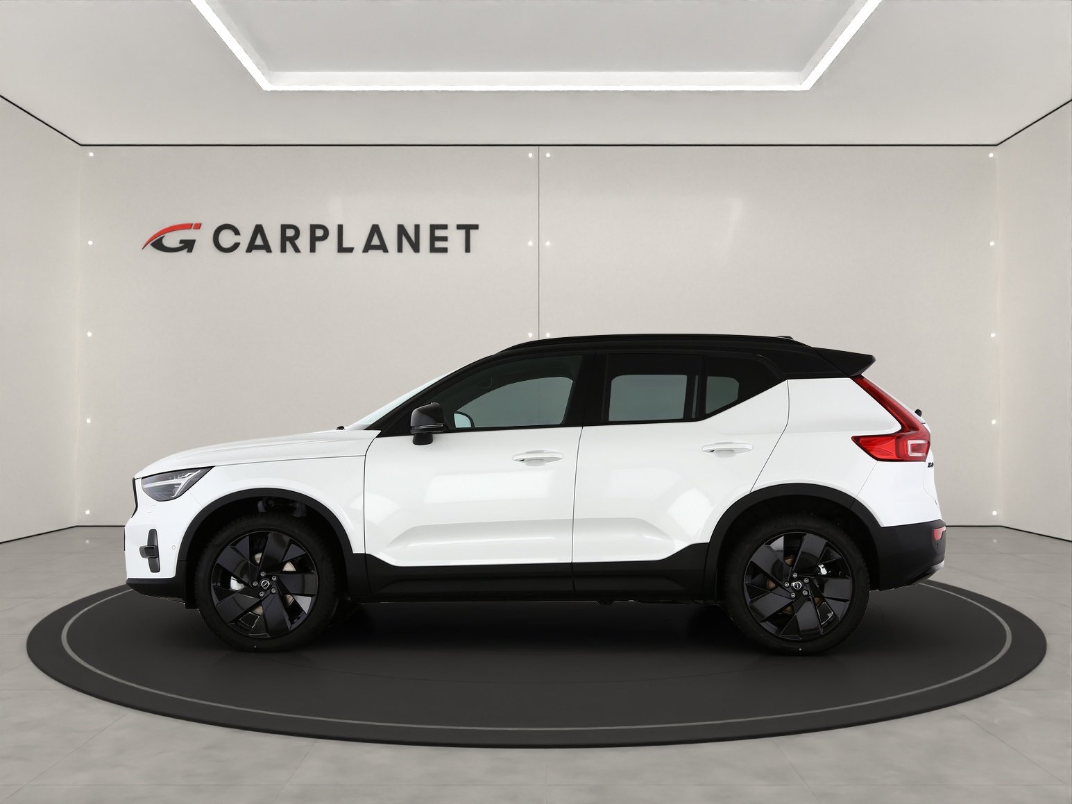 VOLVO XC40 2.0 B4 MH Black Edition, Hybride Leggero Benzina/Elettrica, Auto nuove, Automatico - 2
