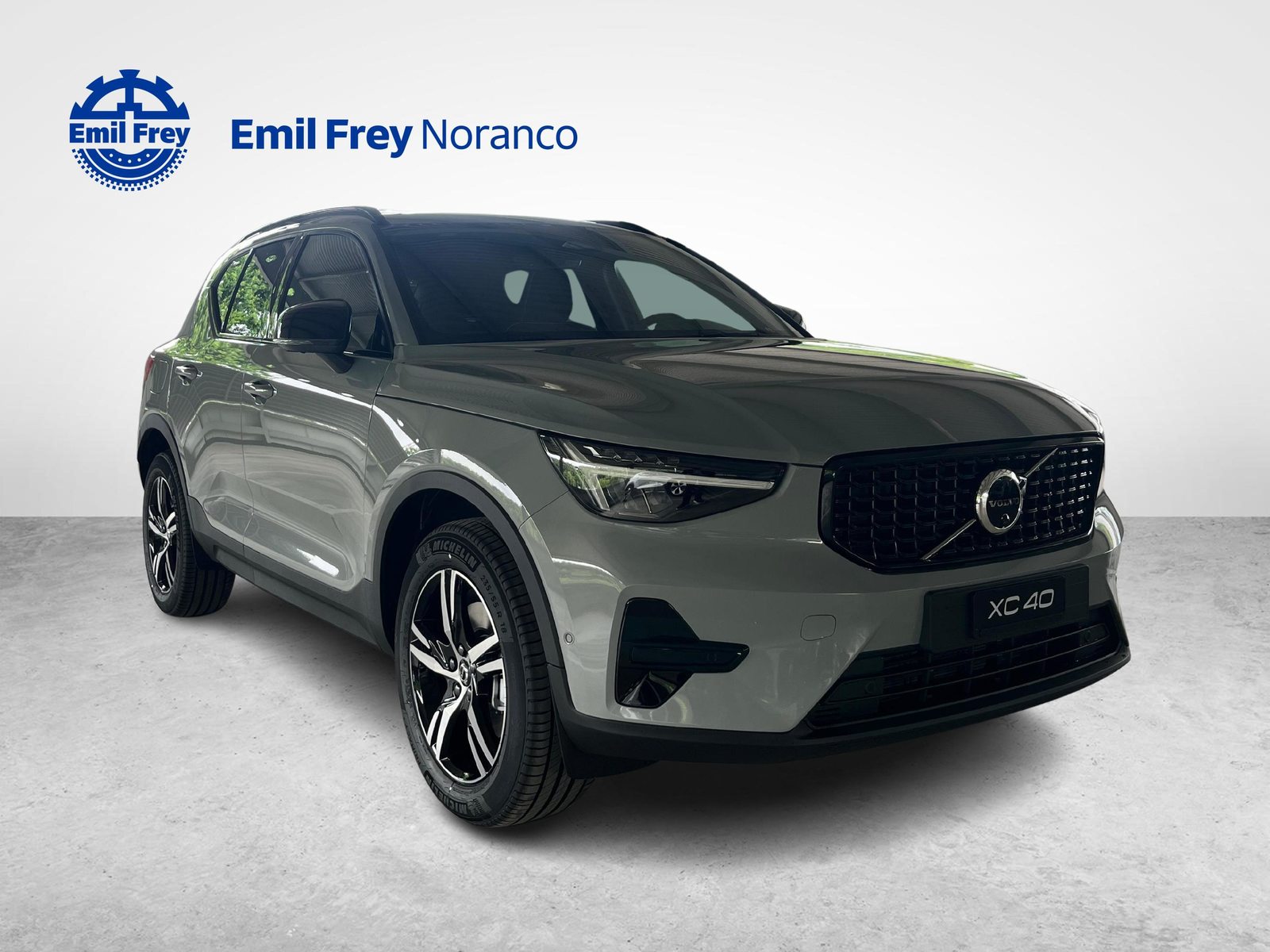 VOLVO XC40 2.0 B3 MH Plus Dark, Mild-Hybrid Benzin/Elektro, Neuwagen, Automatik - 7