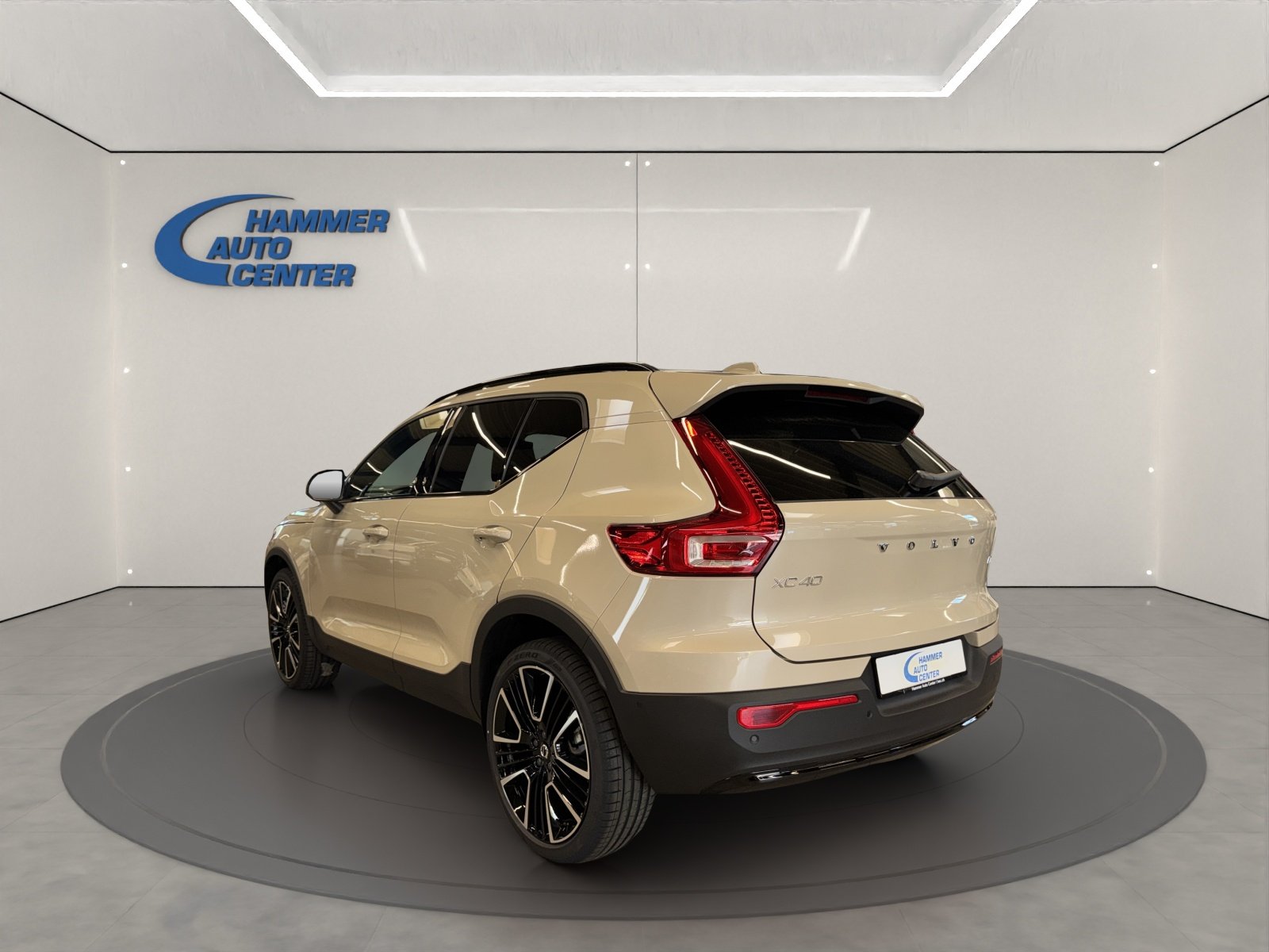 VOLVO XC40 2.0 B4 MH Ultra Dark, Hybride Léger Essence/Électricité, Voiture nouvelle, Automatique - 2