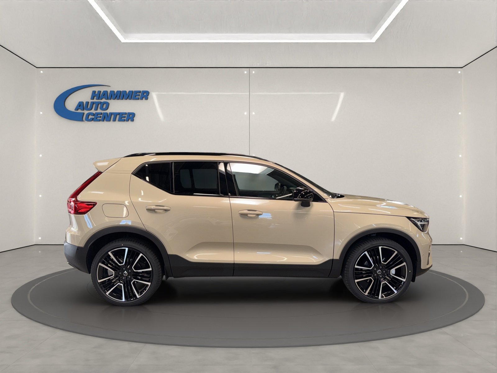 VOLVO XC40 2.0 B4 MH Ultra Dark, Hybride Léger Essence/Électricité, Voiture nouvelle, Automatique - 6