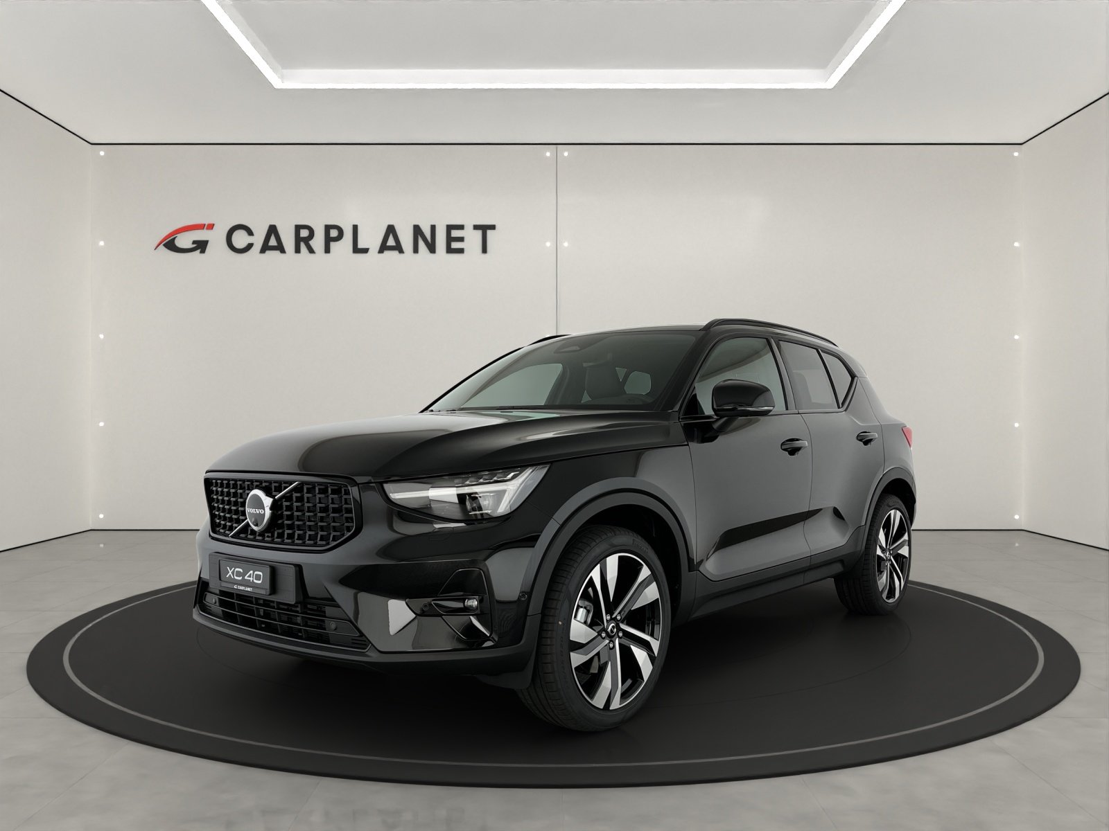 VOLVO XC40 2.0 B3 MH Plus Dark, Mild-Hybrid Benzin/Elektro, Neuwagen, Automatik