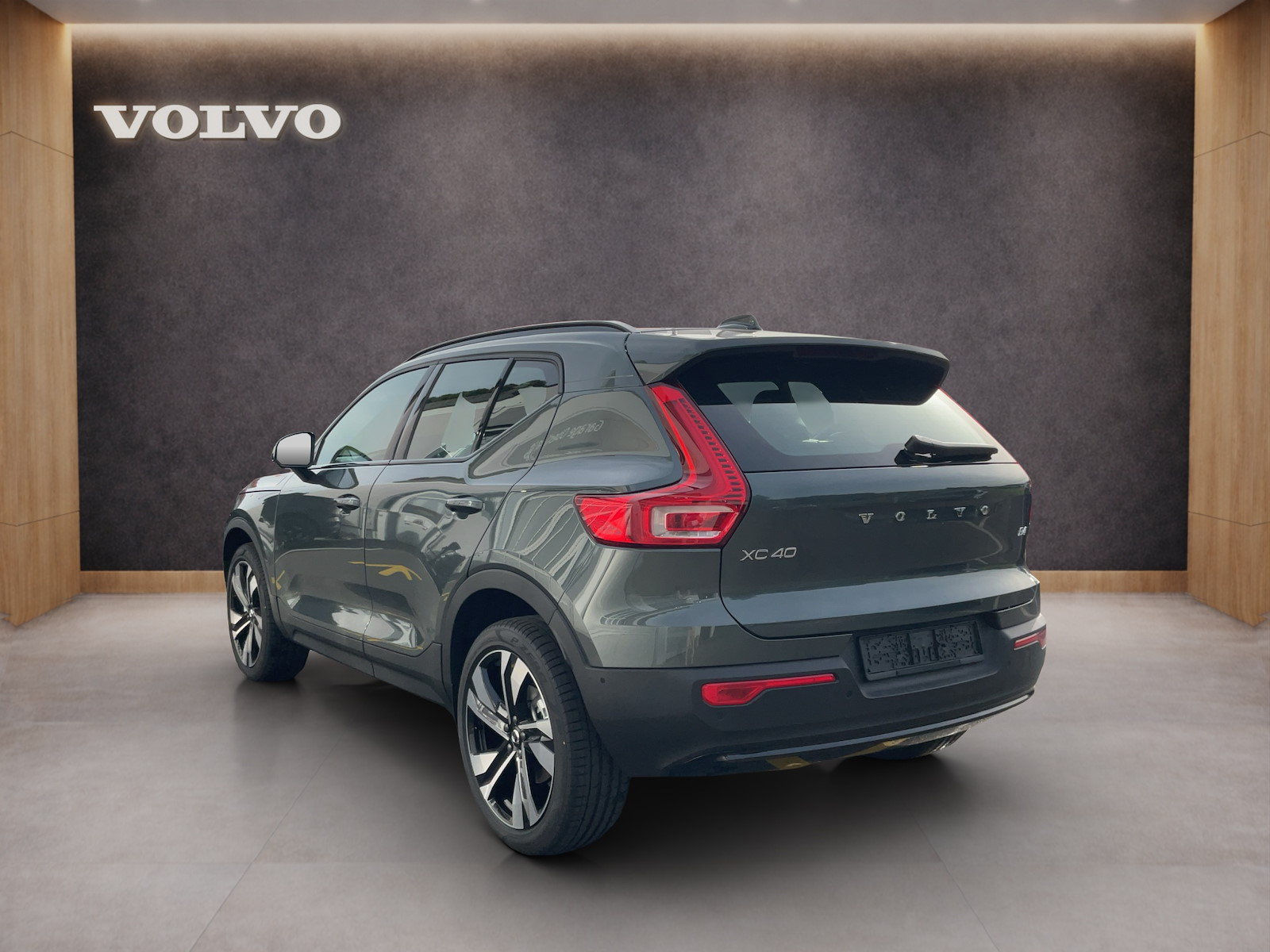 VOLVO XC40 2.0 B4 MH Ultra Dark, Hybride Leggero Benzina/Elettrica, Auto nuove, Automatico - 4