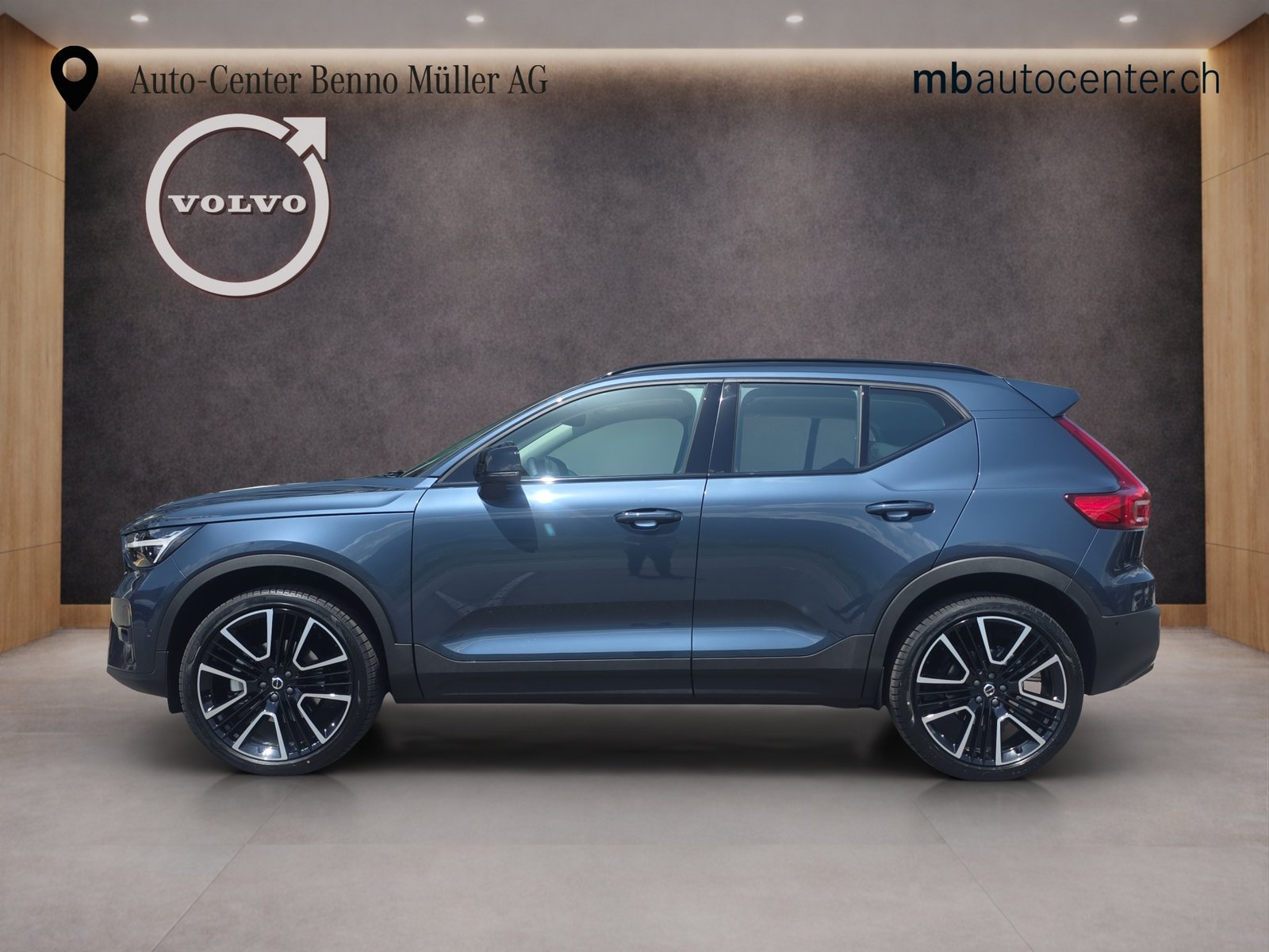 VOLVO XC40 2.0 B4 MH Ultra Dark, Hybride Léger Essence/Électricité, Voiture nouvelle, Automatique - 2