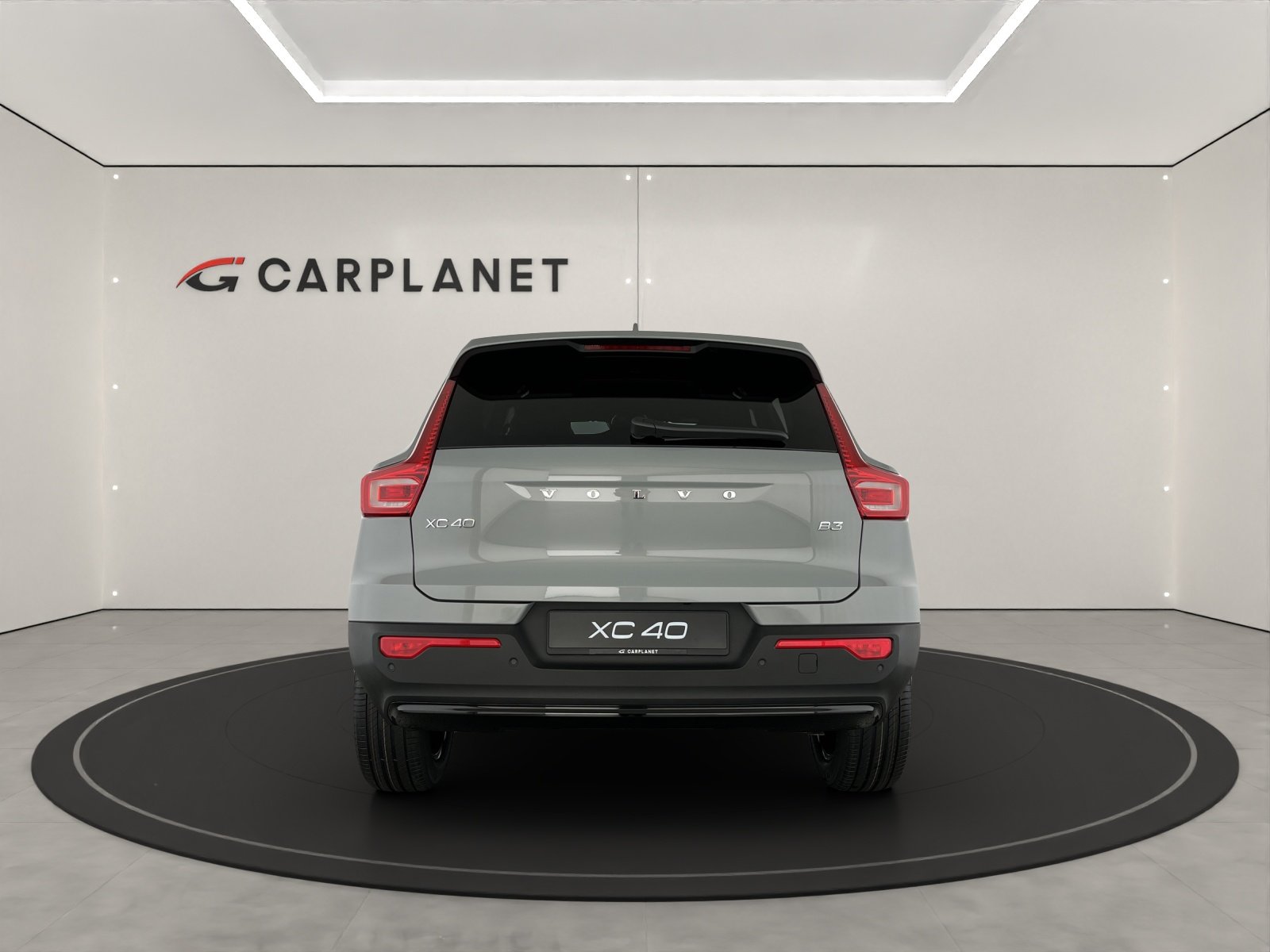 VOLVO XC40 2.0 B3 MH Plus Dark, Mild-Hybrid Petrol/Electric, New car, Automatic - 5