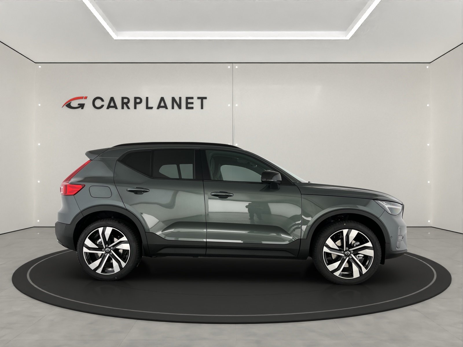 VOLVO XC40 2.0 B3 MH Plus Dark, Mild-Hybrid Benzin/Elektro, Neuwagen, Automatik - 4