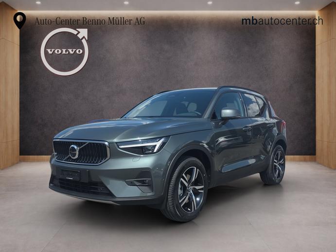 VOLVO XC40 2.0 B3 MH Core, Mild-Hybrid Petrol/Electric, New car, Automatic