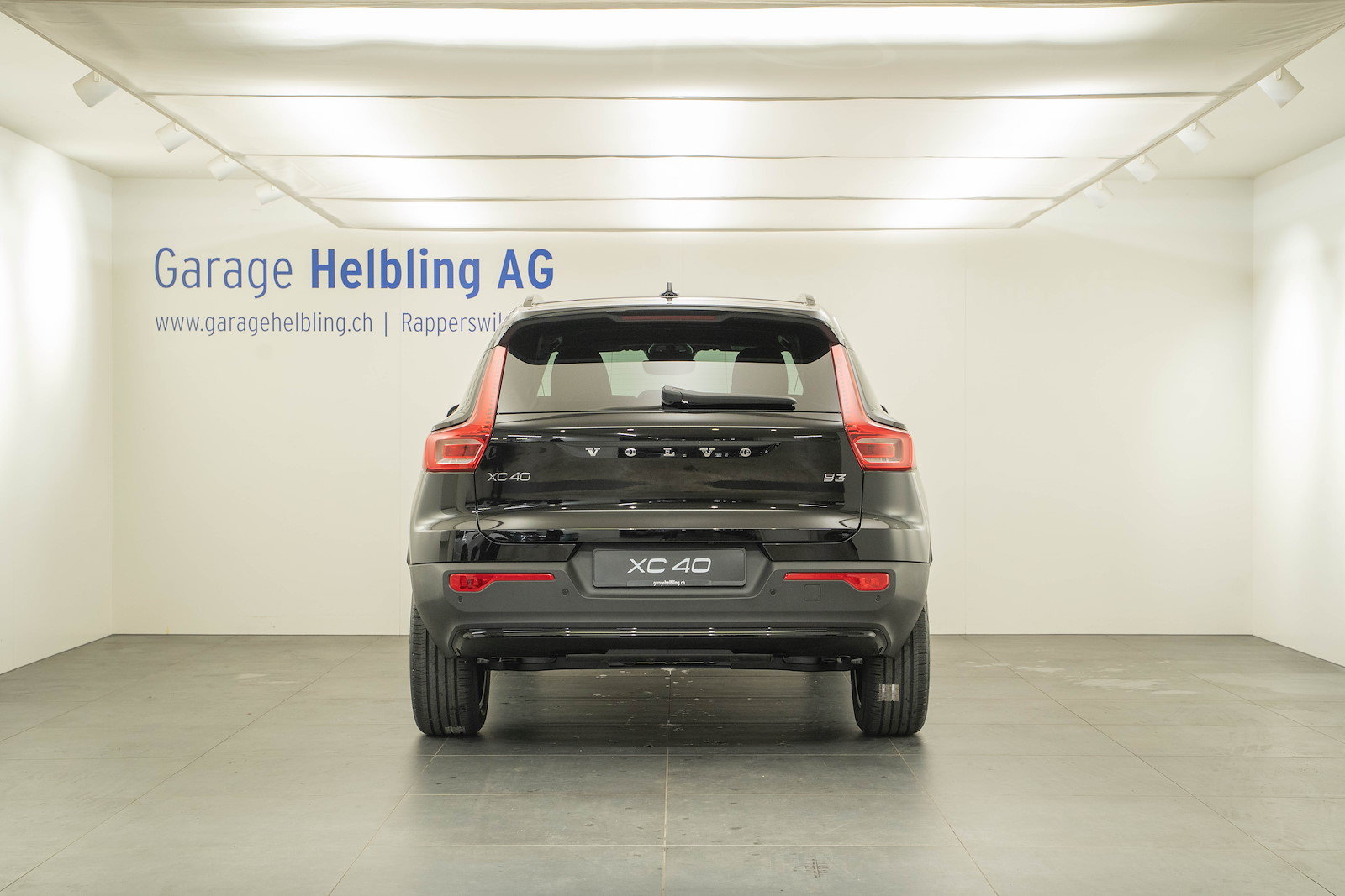 VOLVO XC40 2.0 B3 MH Plus Dark, Hybride Léger Essence/Électricité, Voiture nouvelle, Automatique - 4