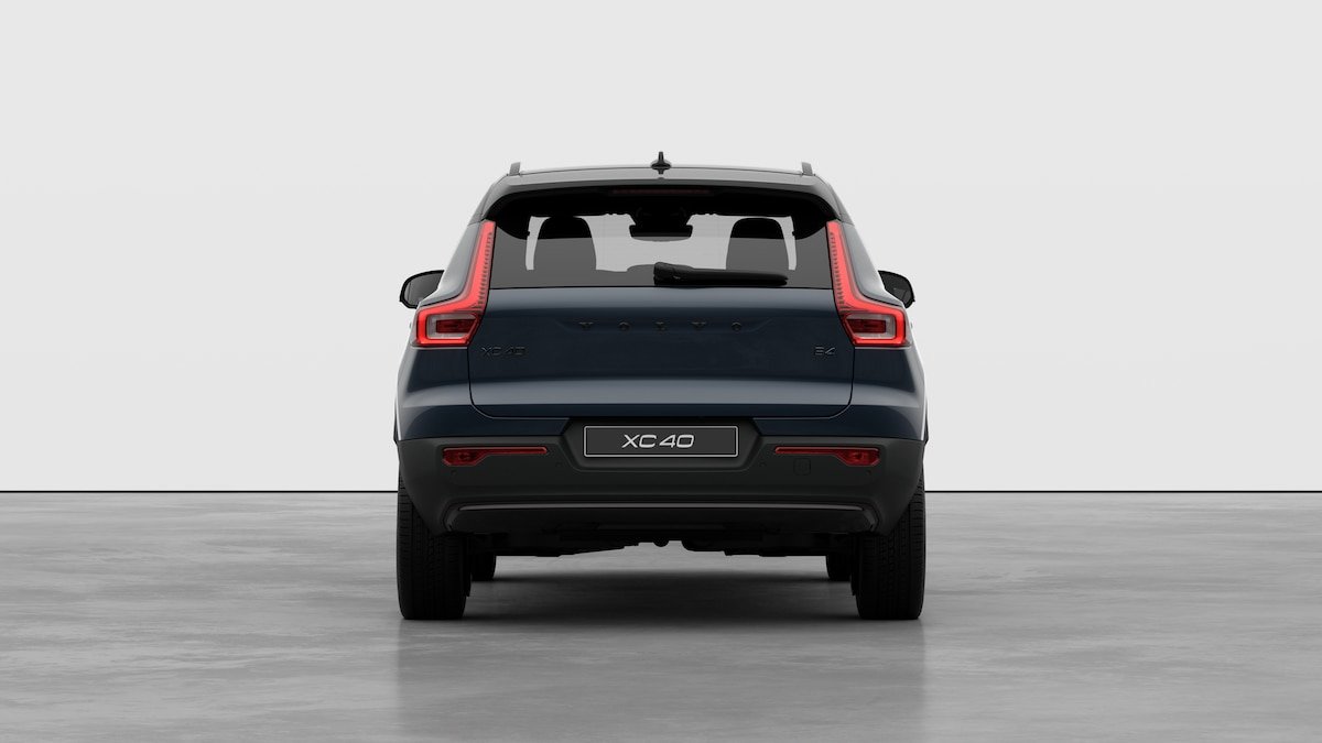 VOLVO XC40 2.0 B4 MH Black Edition, Mild-Hybrid Petrol/Electric, New car, Automatic - 6