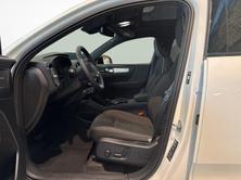 VOLVO XC40 2.0 B3 MH Plus Dark, Mild-Hybrid Petrol/Electric, New car, Automatic - 6