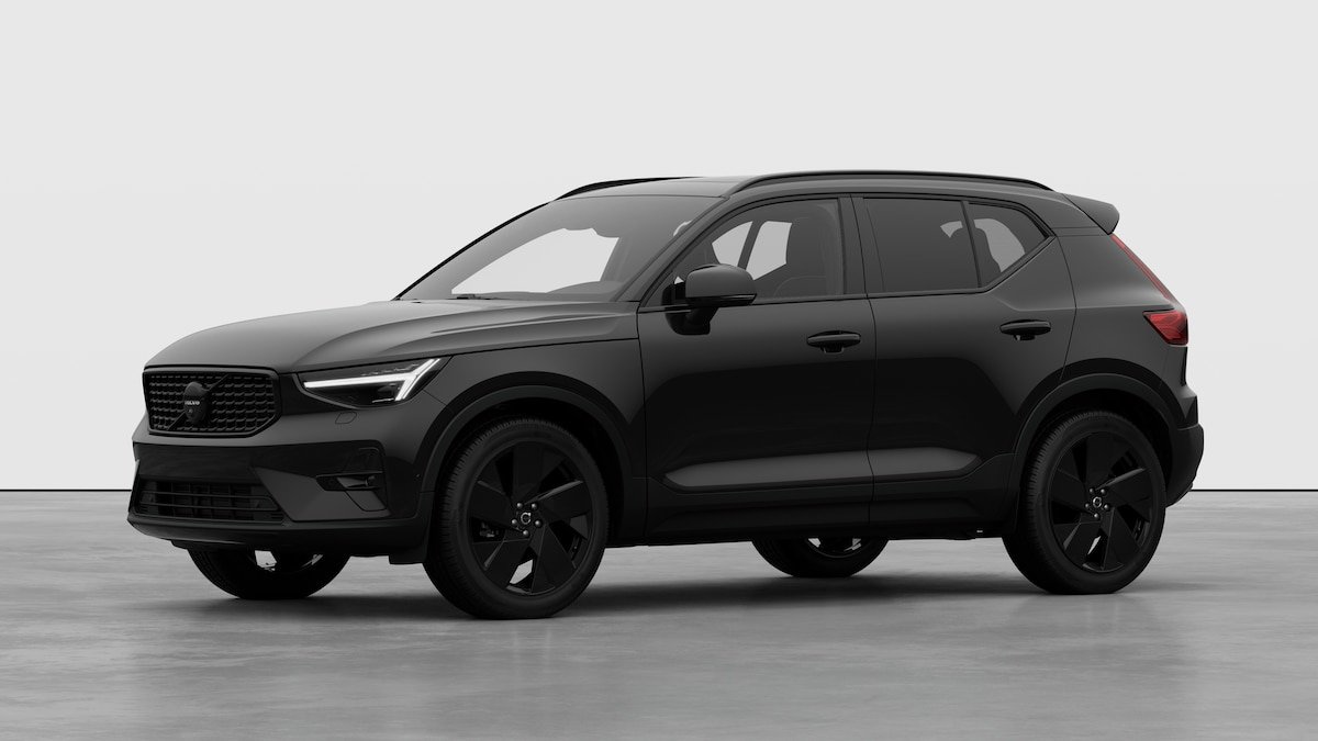 VOLVO XC40 2.0 B4 MH Black Edition