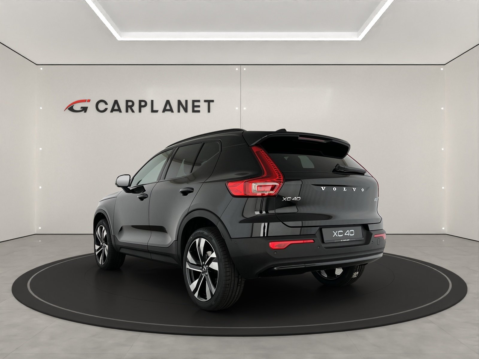 VOLVO XC40 2.0 B3 MH Plus Dark, Hybride Léger Essence/Électricité, Voiture nouvelle, Automatique - 4