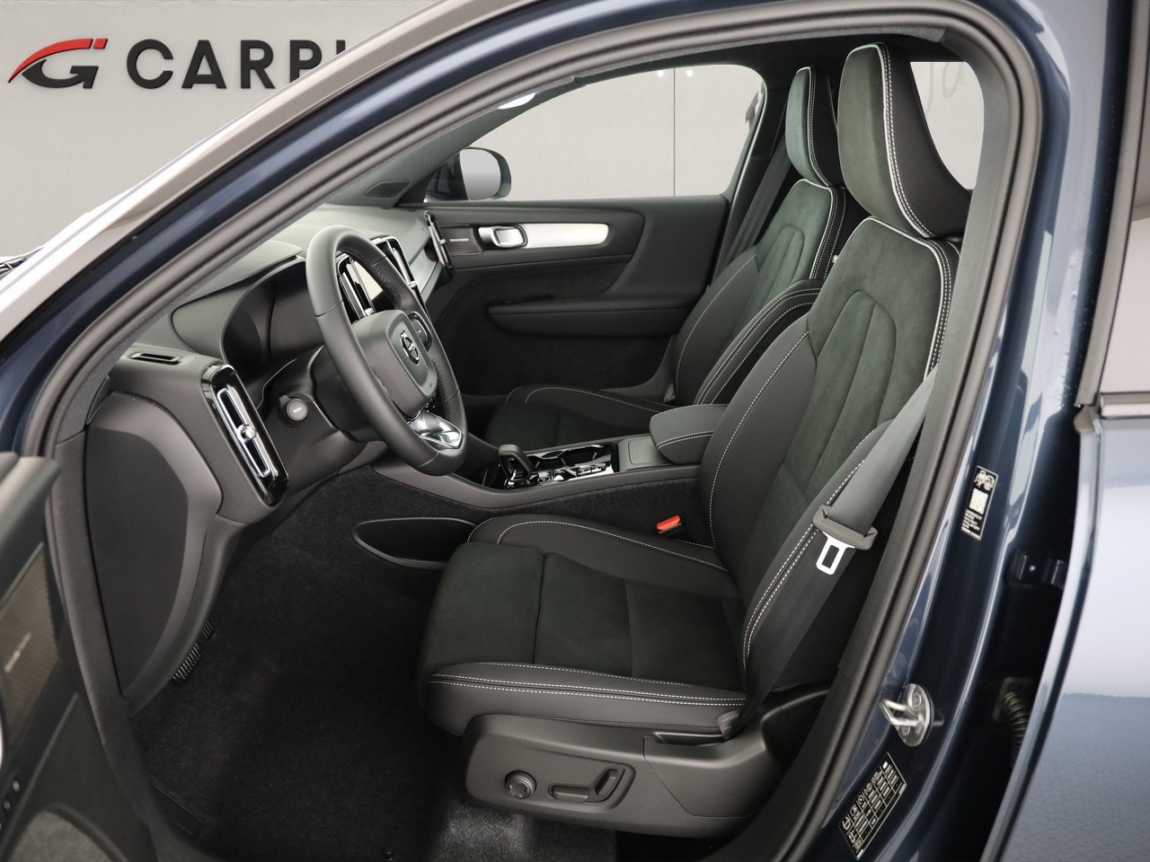 VOLVO XC40 2.0 B4 MH Black Edition, Mild-Hybrid Benzin/Elektro, Neuwagen, Automatik - 7