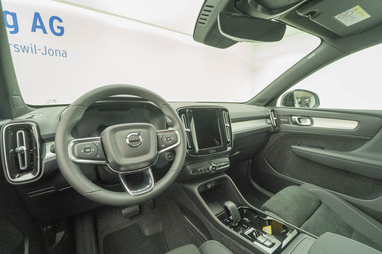 VOLVO XC40 2.0 B4 MH Black Edition, Hybride Léger Essence/Électricité, Voiture nouvelle, Automatique - 7